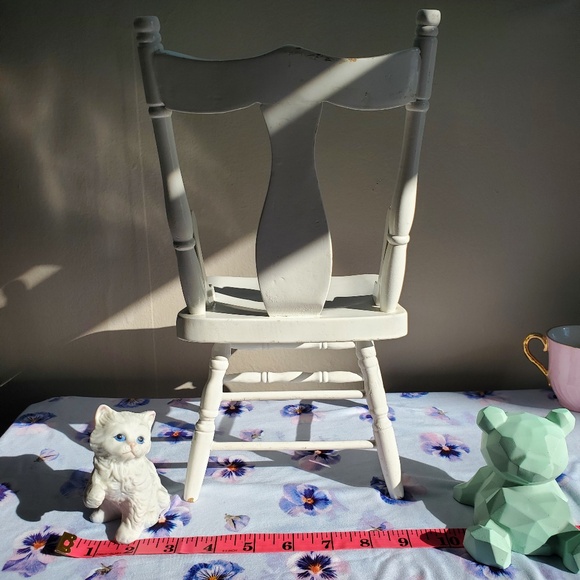 Vintage carved wooden doll chair, fair condition - Picture 6 of 8